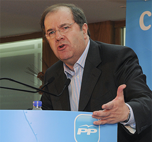 Herrera ya es el candidato oficial del PP a la Junta