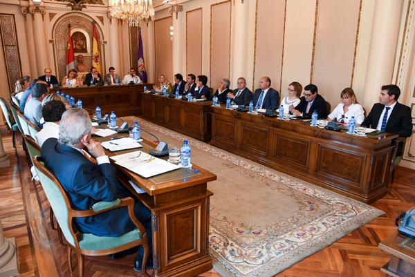 La Diputación constituye sus comisiones informativas