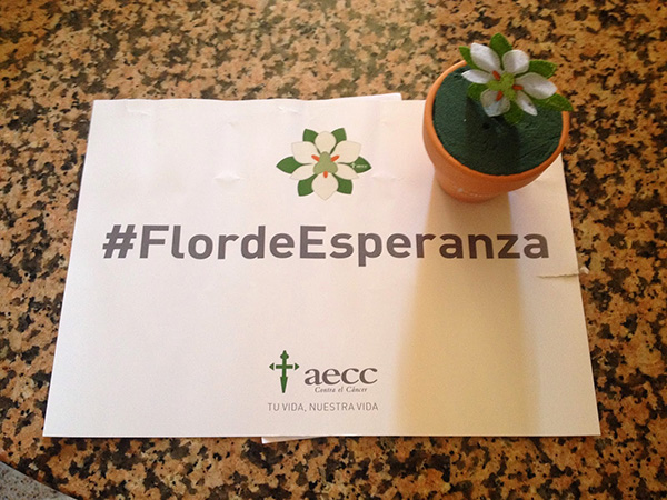 Una flor para la esperanza en cáncer