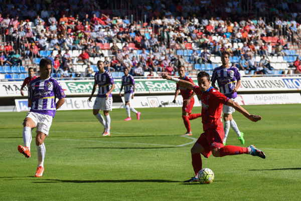 El Numancia se queda corto en la remontada frente al Valladolid (2-2)