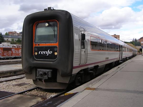 Moción unánime para que RENFE mejore el servicio ferroviario de Soria