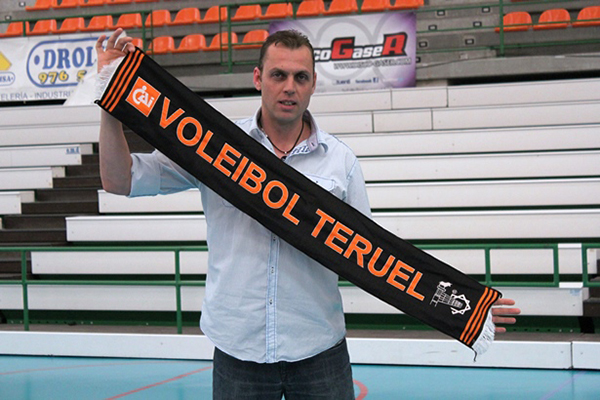 El CAI Teruel cesa a su hasta ahora entrenador Carlos Carreño