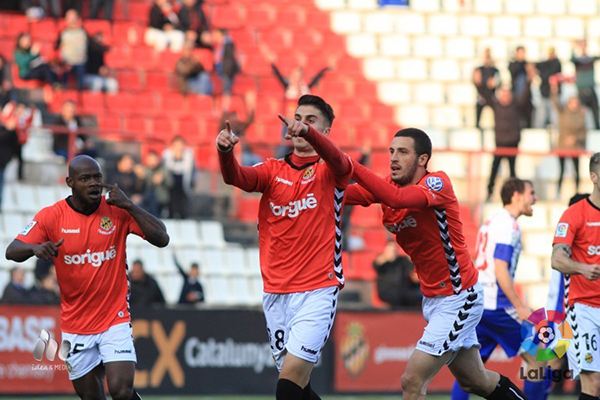 El Nástic quiere meterse ante el Numancia en la lucha directa por el ascenso