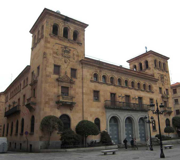 La Junta apuesta por Salamanca como sede para promocionar el español