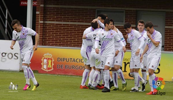 El Numancia gana en Anduva y respira en la clasificación