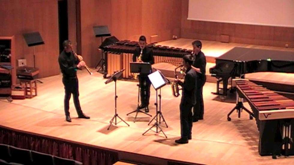 El cuarteto de saxofones del Conservatorio lleva la música a los institutos