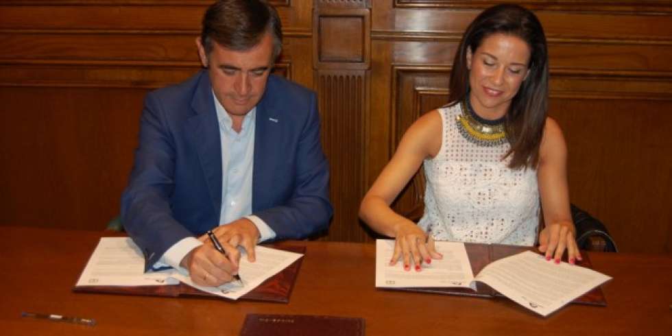 La soriana Raquel Martínez, nueva presidenta de los farmacéuticos de Castilla y León