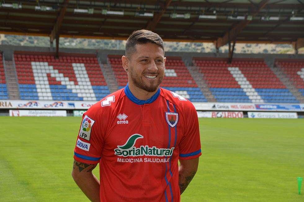 El paraguayo Acuña quiere recuperar sensaciones en el Numancia