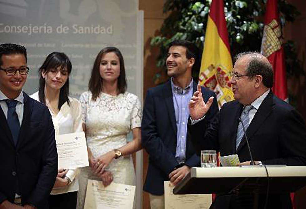 Herrera resalta el compromiso de Castilla y León con la especialización sanitaria
