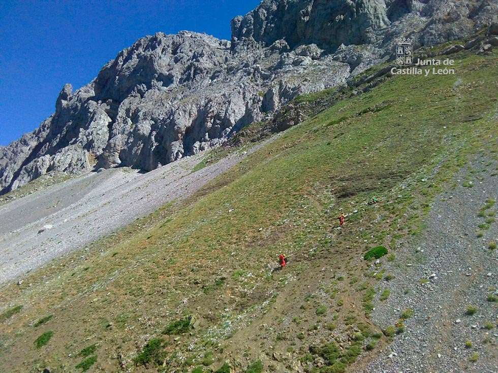 Fallece un montañero en el macizo de Peña Ubiña, en León