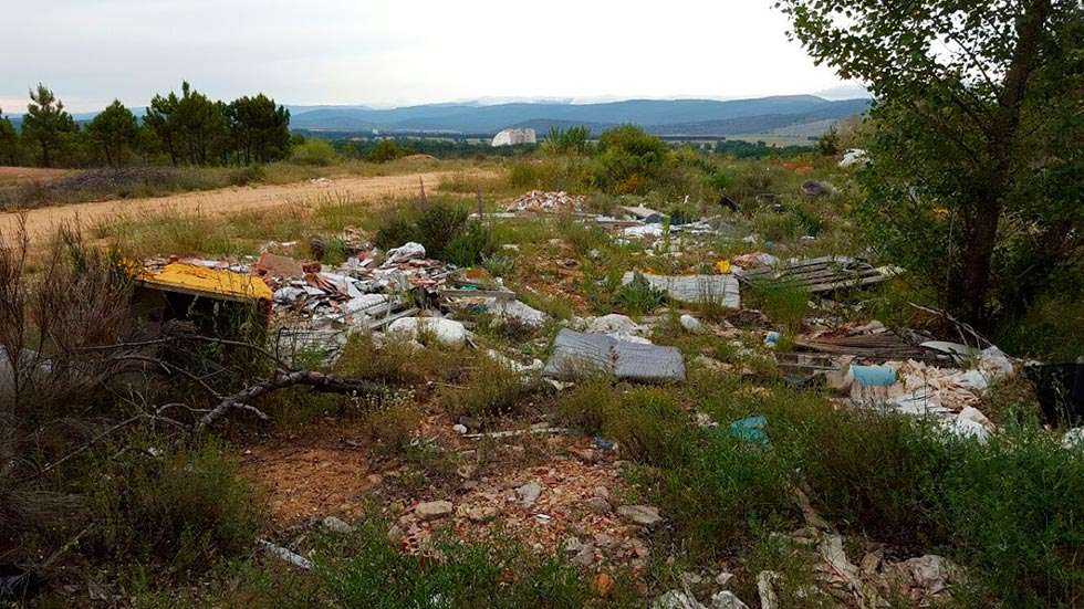 Espacios naturales de Soria y del entorno a Numancia siguen cubiertos de puntos de vertido de residuos y escombros