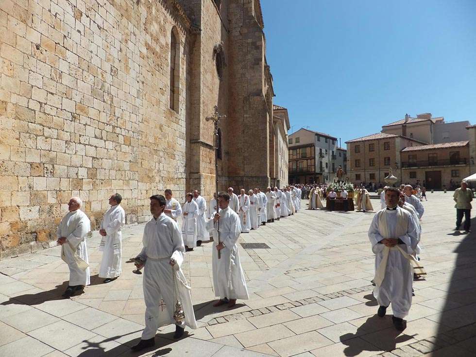 La Diócesis de Osma-Soria celebra a su patrón San Pedro de Osma