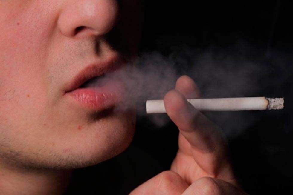La Junta y la AECC atienden cada año a más de mil fumadores