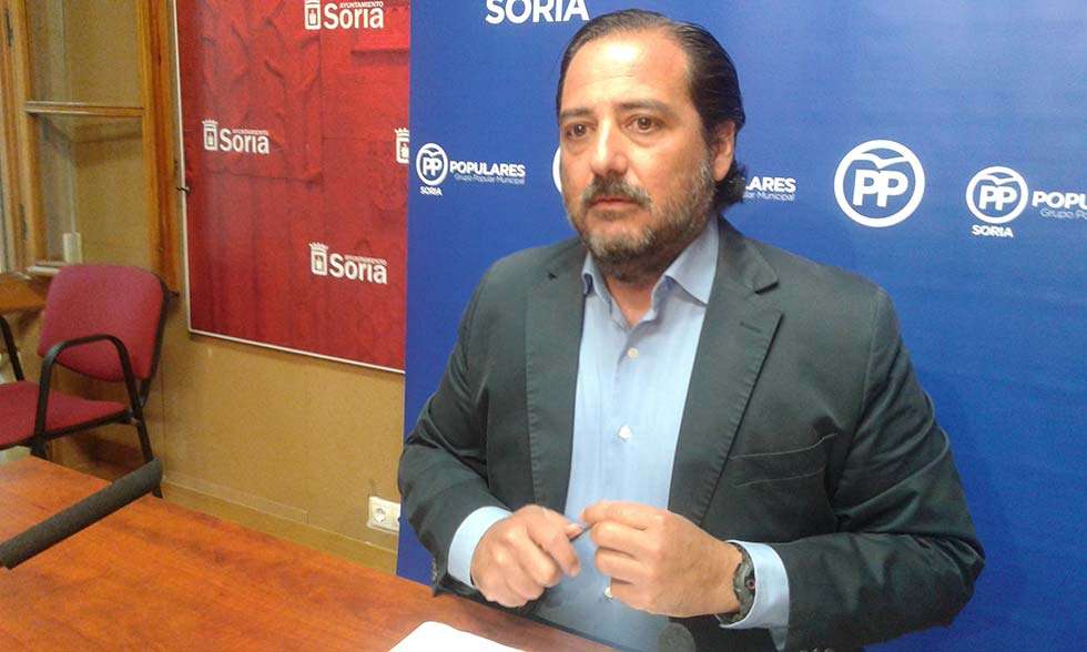 Hernando (PP): "Queremos que el Ayuntamiento modifique su política ópaca"