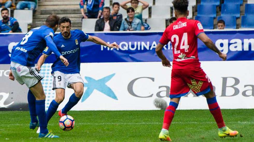 El Numancia araña un empate en Oviedo 