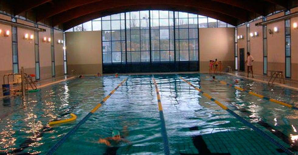 La piscina climatizada de El Burgo de Osma abre nueva temporada