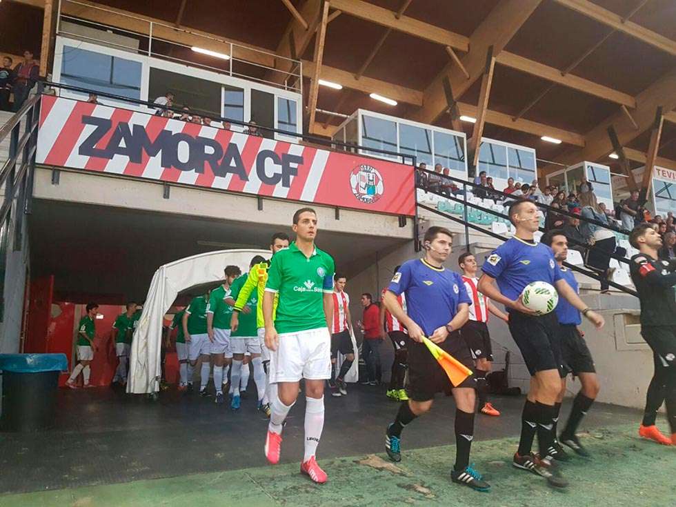 El San José encaja una goleada frente al Zamora 