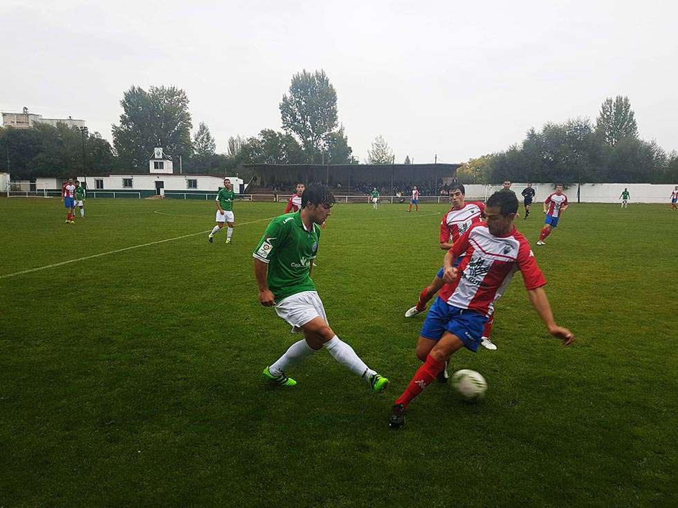 Al C.D. San José se le escapa la victoria en el tramo final