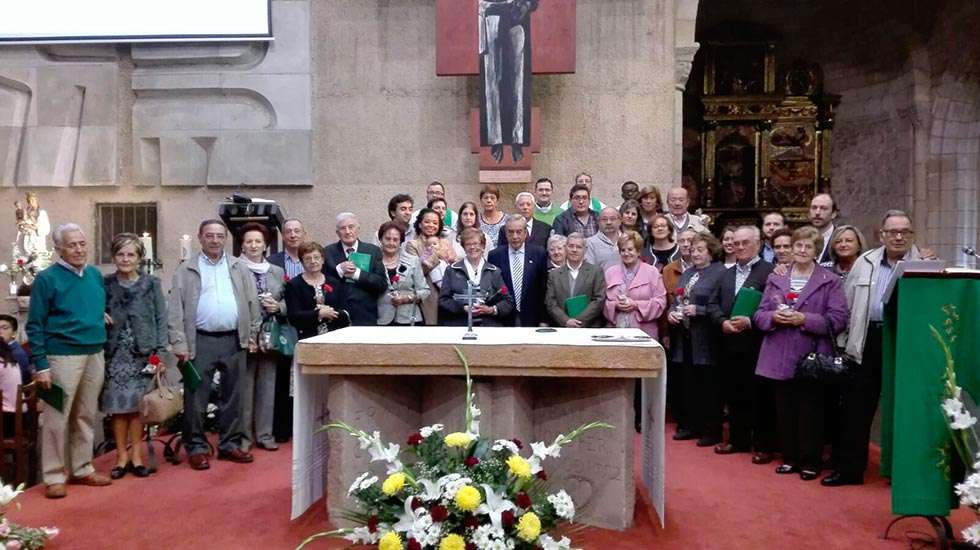 Diecisiete matrimonios celebran sus bodas de oro, plata y primer aniversario