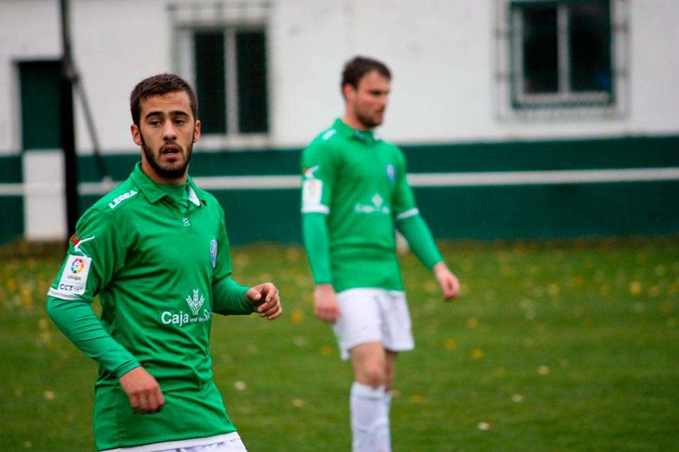 Tablas en el primer partido del C.D. San José y el Almazán en Tercera