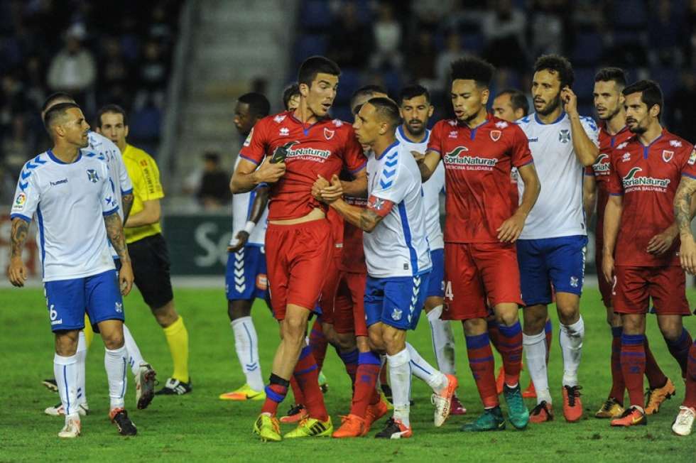 Al Numancia le sabe a poco el empate en Tenerife