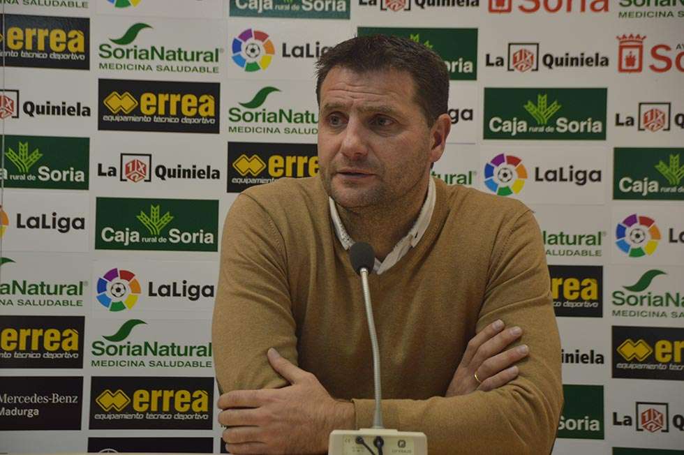 Palacios pide unión y convicción de todos para ganar al Almería