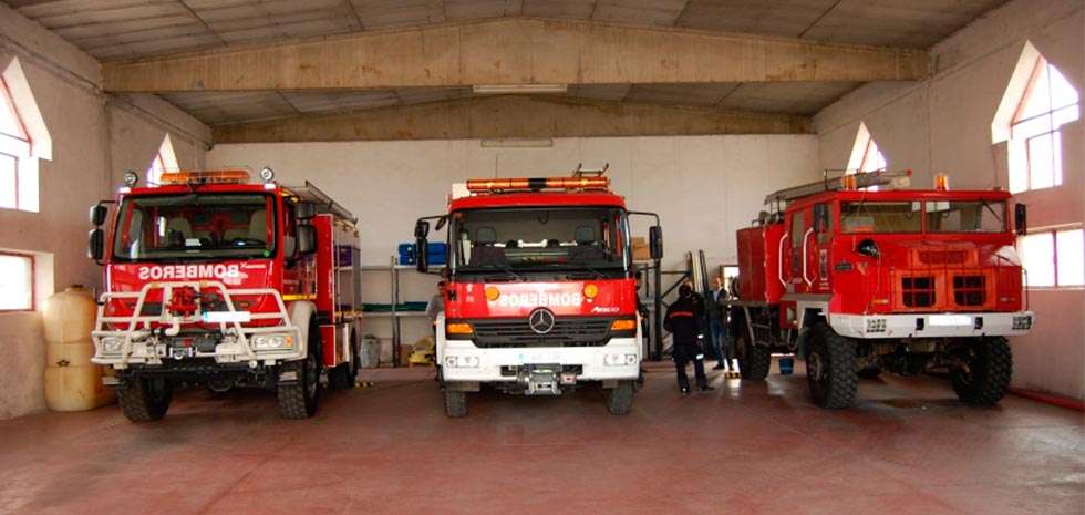 Los bomberos profesionales de Castilla y León urgen a crear equipos profesionales