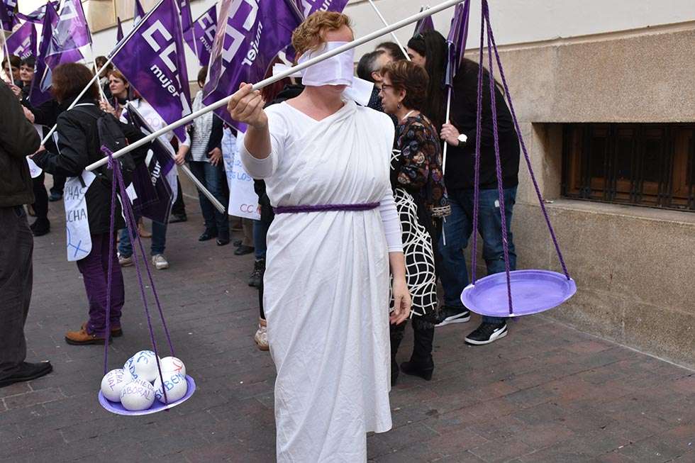 Soria visibiliza el trato diferente que sufren las mujeres