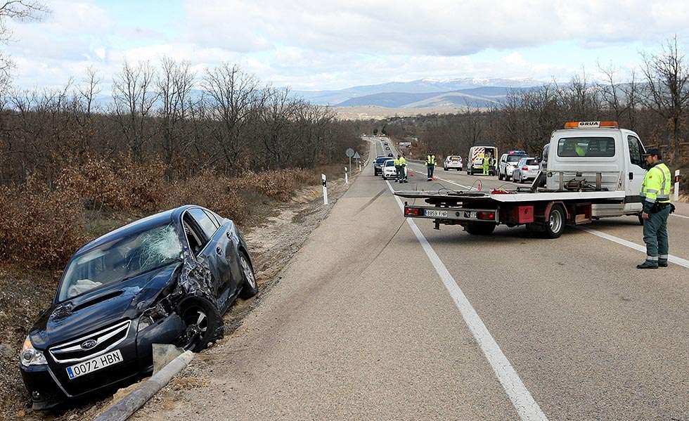 Un motorista soriano pierde la vida en la N-234