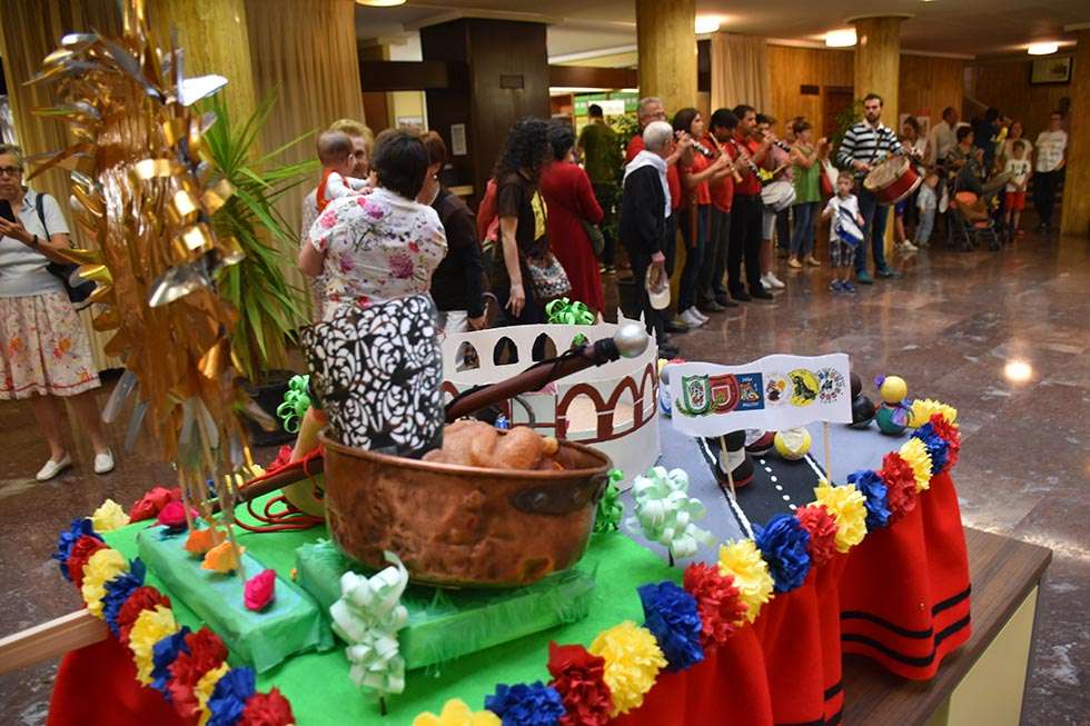 Un Domingo de Calderas para recordar con la Asociación de Alzheimer