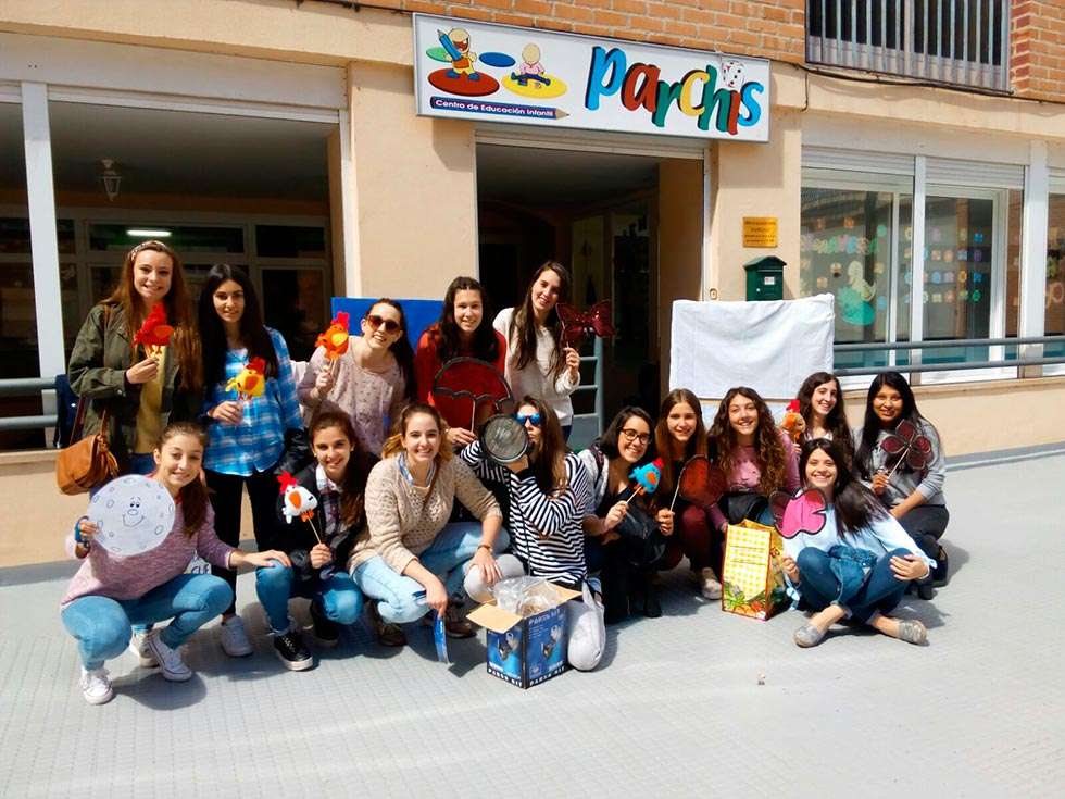 Alumnos del IES Machado aprenden pedagogías alternativas