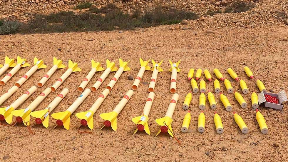 La Guardia Civil destruye 24 cohetes antigranizo en León