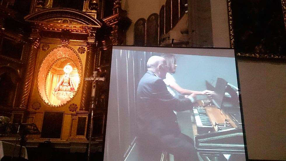 Sensacional concierto del organista Adalberto Martínez Solaesa en Ágreda