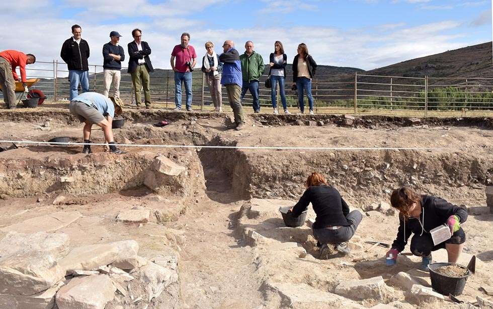 Los Casares busca concluir la excavación de una vivienda visigoda-altomedieval