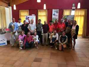 Un centenar de jugadores disputan el Torneo de golf de la Hermandad de Donantes de Sangre