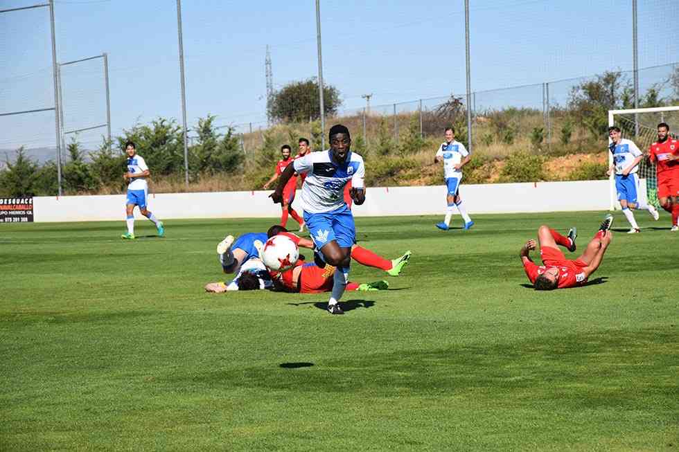 Tablas en el derbi Numancia B-S.D. Almazán Tablas en el derbi Numancia B-S.D. Almazán
