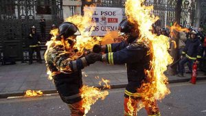 La Plataforma de Bomberos denuncia la precariedad y abusos laborales en el Servicio de Bomberos