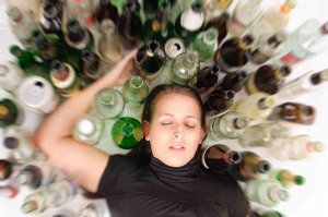 A más del 40 por ciento de los jóvenes les compensa emborracharse