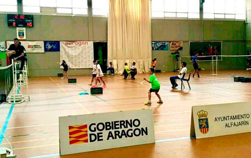 El Club Valonsadero Bádminton inicia la temporada en Alfajarín El Club Valonsadero Bádminton inicia la temporada en Alfajarín