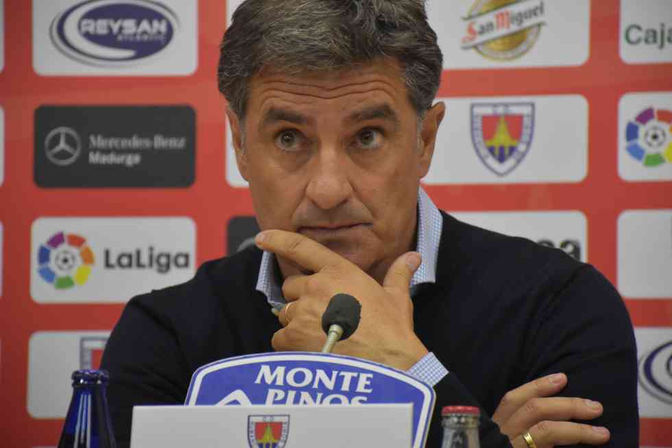 Michel: "Cuando uno se viste de futbolista debe entender qué significa eso" Michel: "Cuando uno se viste de futbolista debe entender qué significa eso"