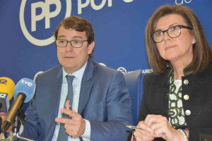 Mañueco califica de ridícula la comparecencia de Puigdemont Mañueco califica de ridícula la comparecencia de Puigdemont