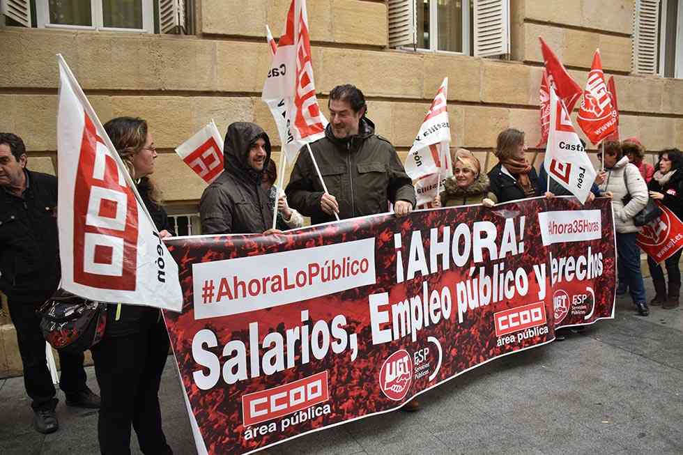 Concentración por la recuperación del empleo público Concentración por la recuperación del empleo público