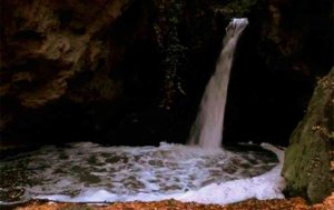 ASDEN denuncia la contaminación del río Val