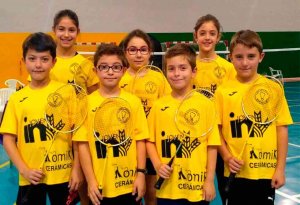 Buena actuación de los sub-11 del Club Valonsadero Bádminton