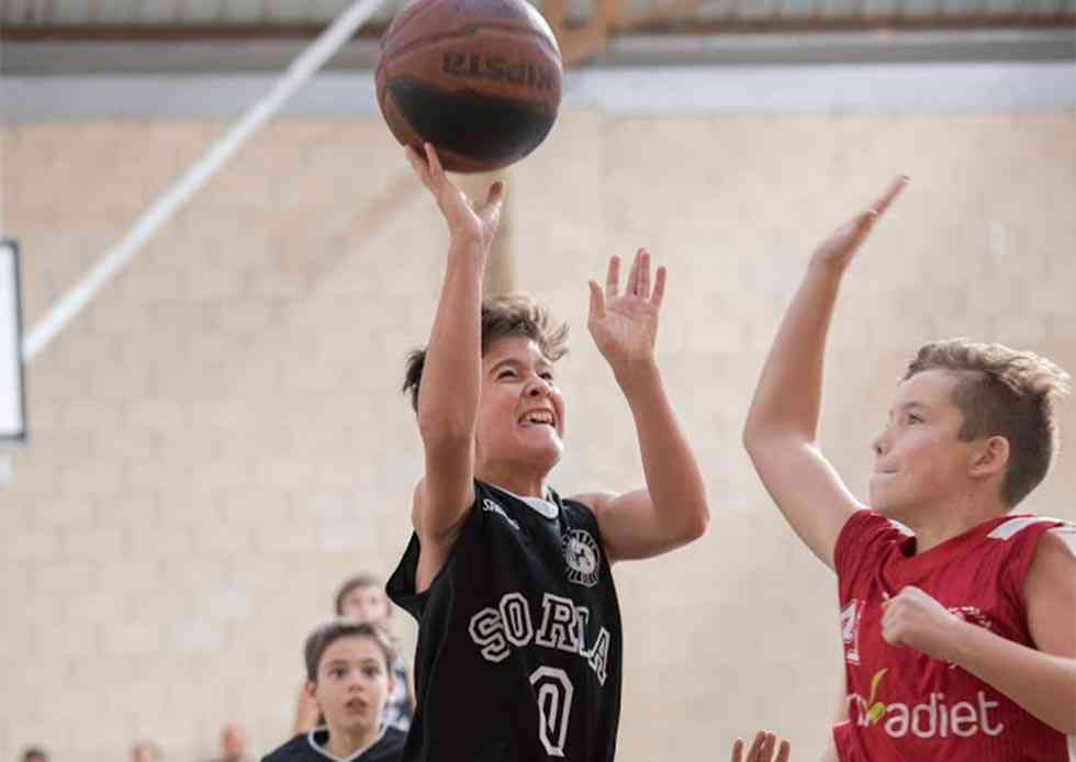 Dos victorias cómodas para el CSB en su despedida de 2017