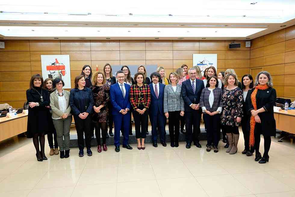 Una treintena de medidas para luchar contra violencia de género en 2018 Una treintena de medidas para luchar contra violencia de género en 2018