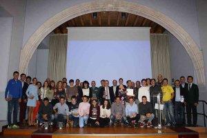 Burgos celebra la fiesta del triatlón regional