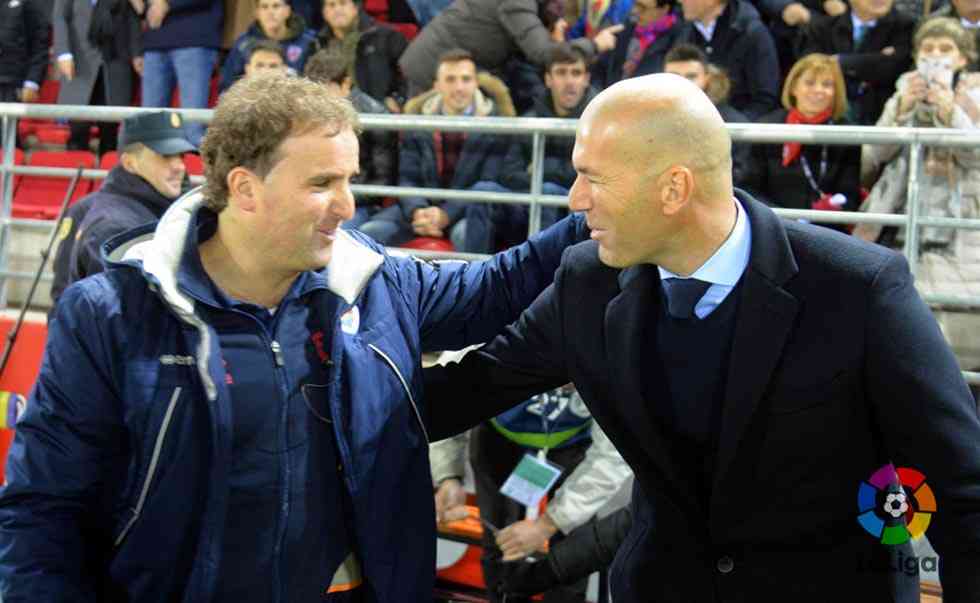 Zidane: "Lo hemos pasado un poco mal contra diez"