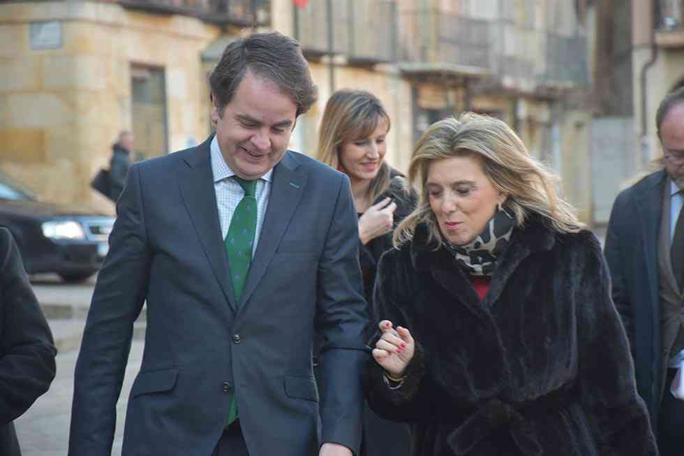 Bermúdez de Castro: “Las instituciones europeas deben poner en el centro de sus políticas a las personas” Bermúdez de Castro: “Las instituciones europeas deben poner en el centro de sus políticas a las personas”