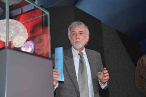 "Ilusionismo, ¿magia o ciencia?", una exposición recomendable de La Caixa